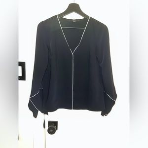 Forever 21 Black Silky Top Sz M